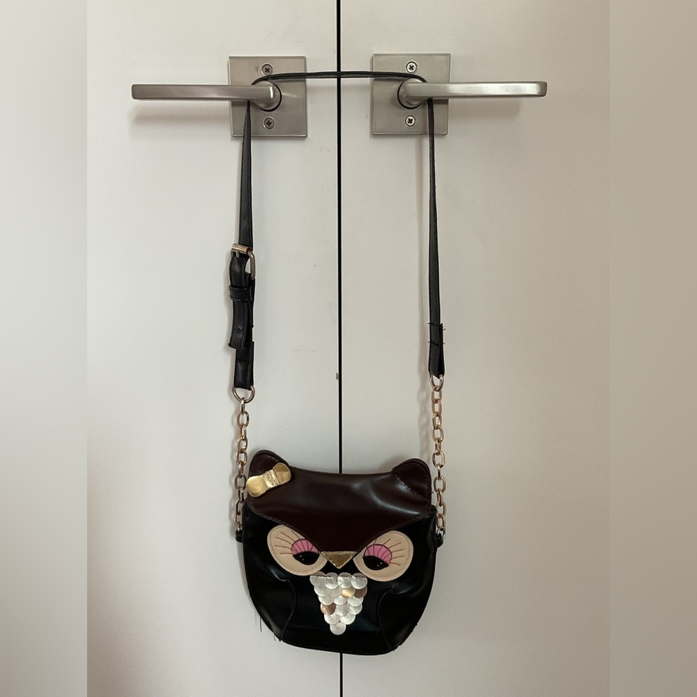 Little Owl Design Black and Brown Shoulder/ Crossbody Bag.